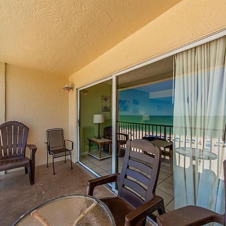 407 Beach Place Condos St. Pete Beach Bagian luar foto
