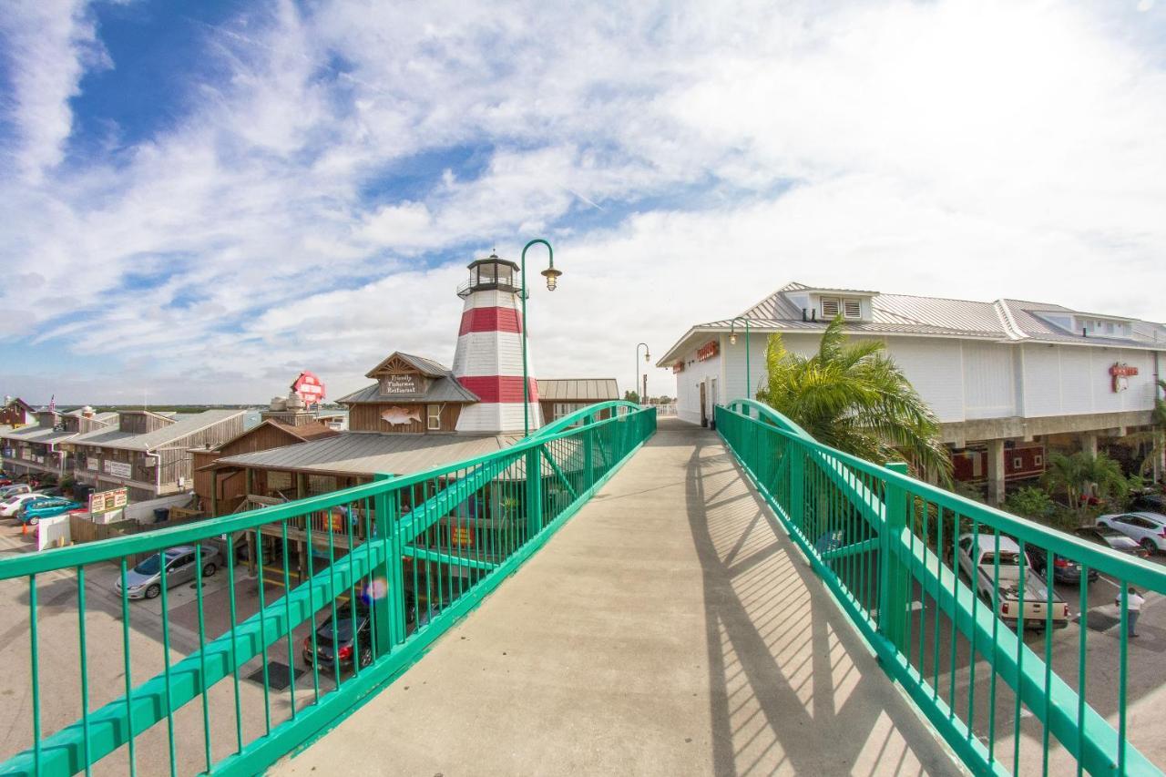 407 Beach Place Condos St. Pete Beach Bagian luar foto