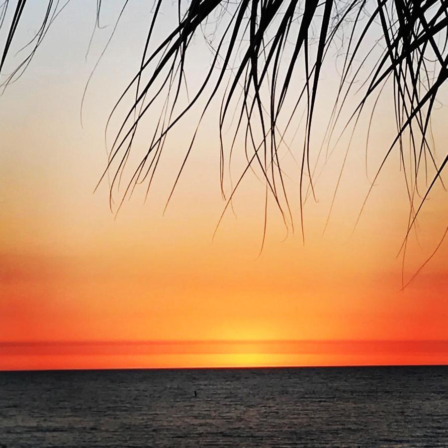 407 Beach Place Condos St. Pete Beach Bagian luar foto